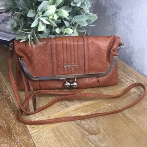 Jessica Simpson purse